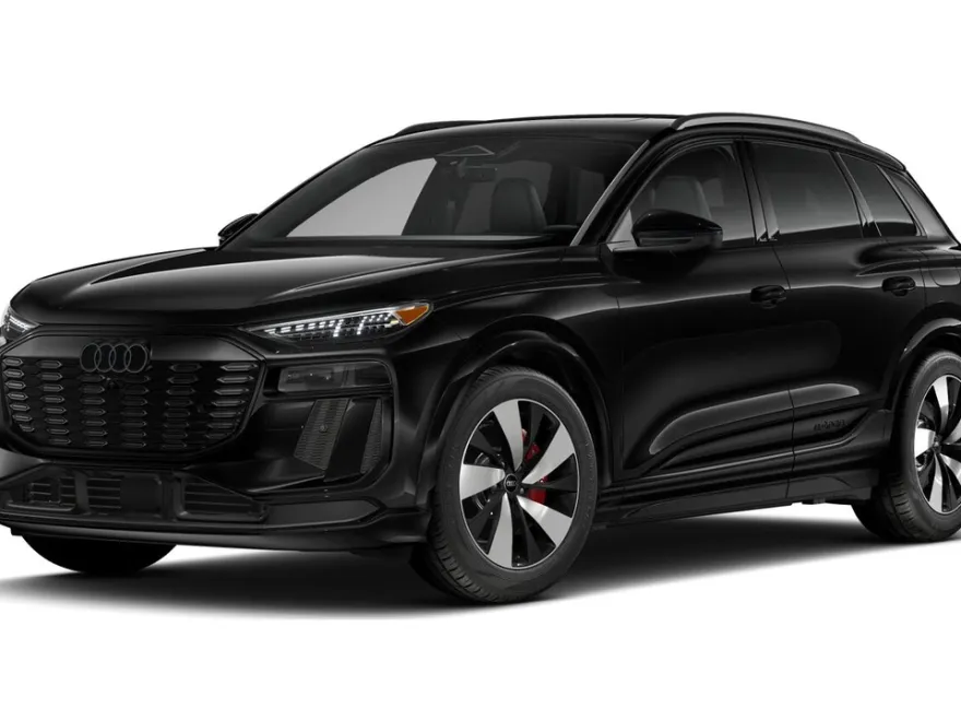 2025 Audi SQ6 photo 1