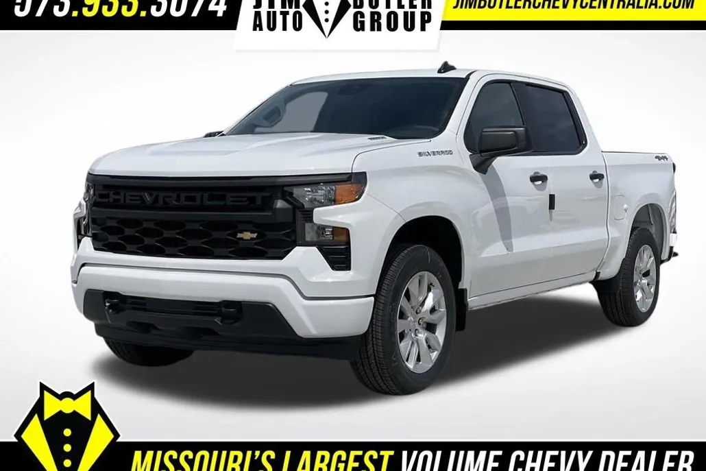 2025 Chevrolet Silverado 1500 Custom photo 1