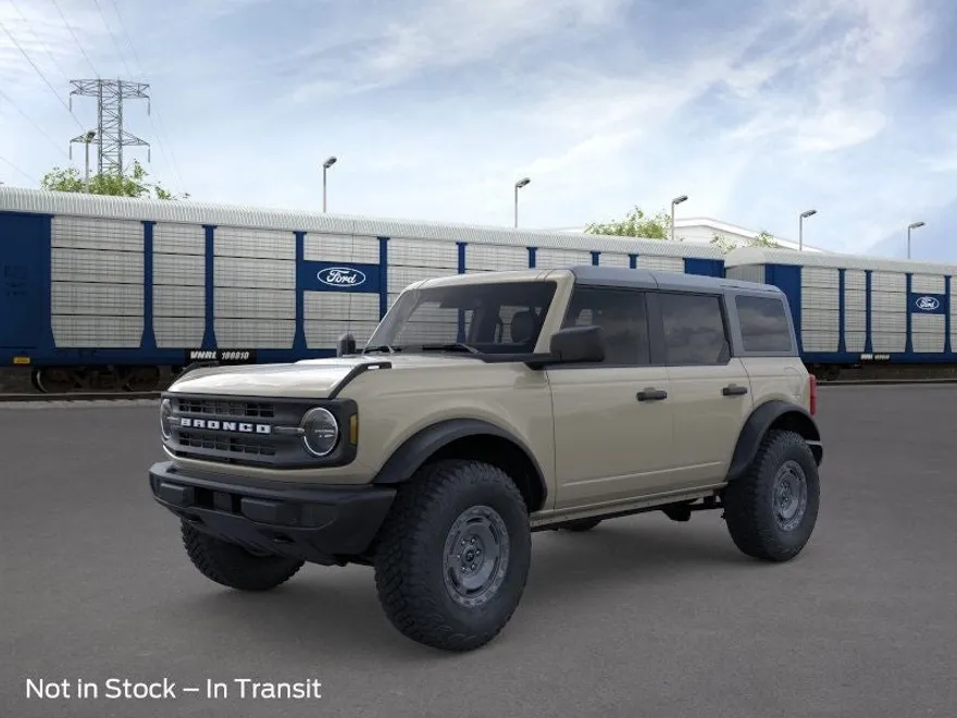 2025 Ford Bronco Base photo 1