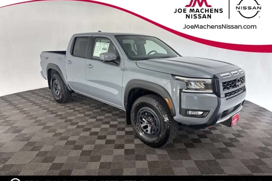2025 Nissan Frontier Crew Cab PRO-4X photo 1