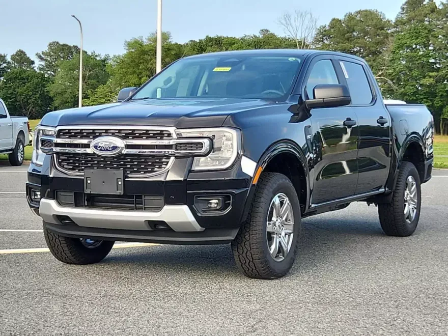 2025 Ford Ranger XLT photo 1