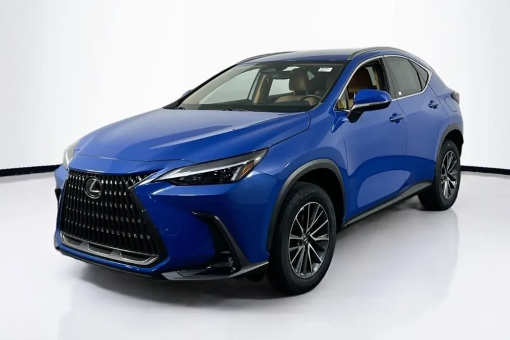 2023 Lexus NX 250 photo 1