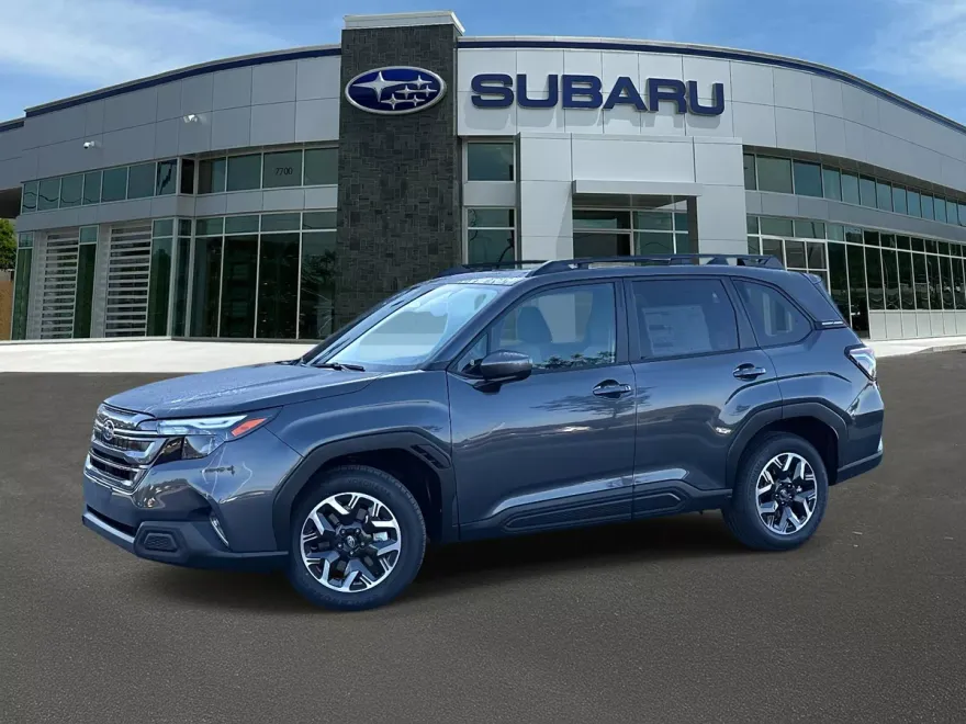 2025 Subaru Forester Premium photo 1