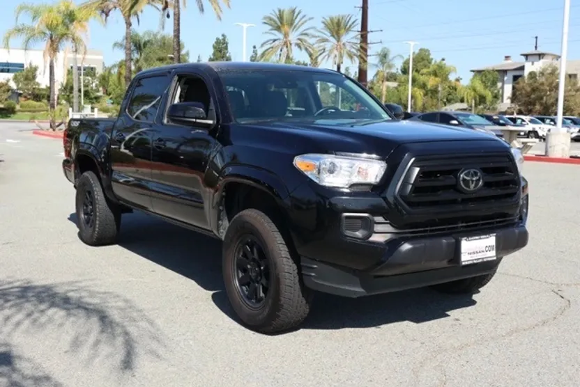 2023 Toyota Tacoma SR photo 1