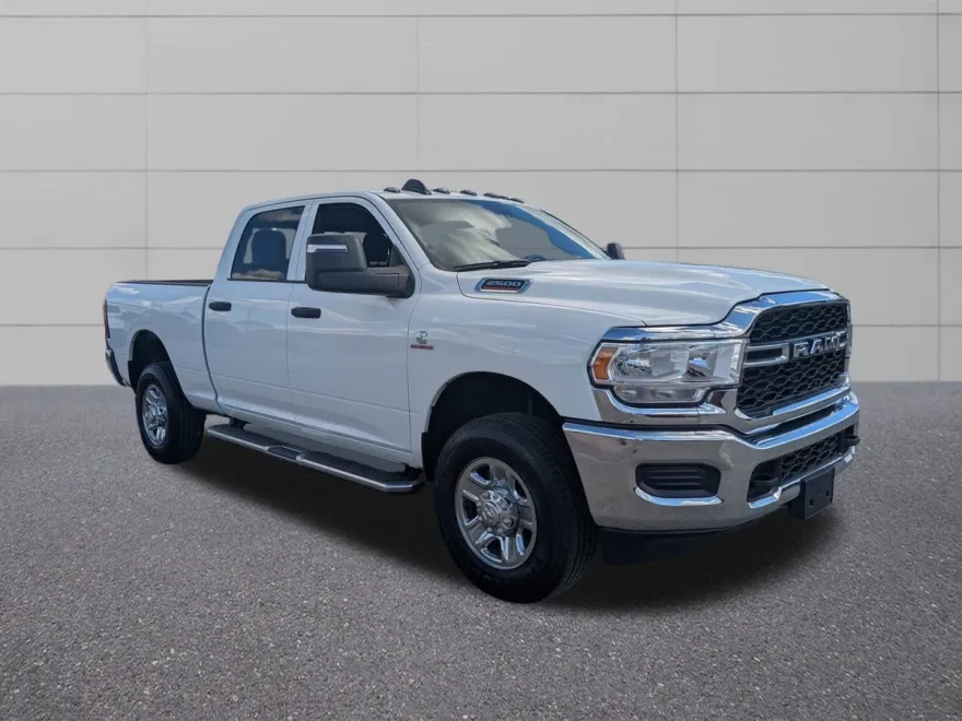2024 Ram 2500 Tradesman photo 1