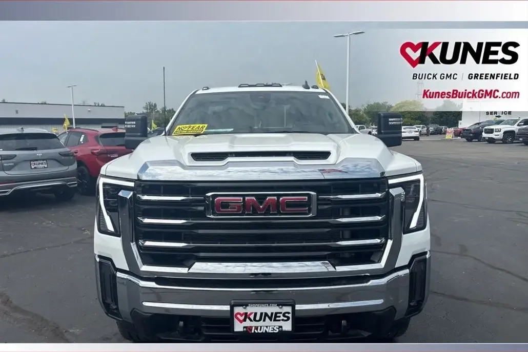 2025 Gmc Sierra 2500 HD SLE photo 1