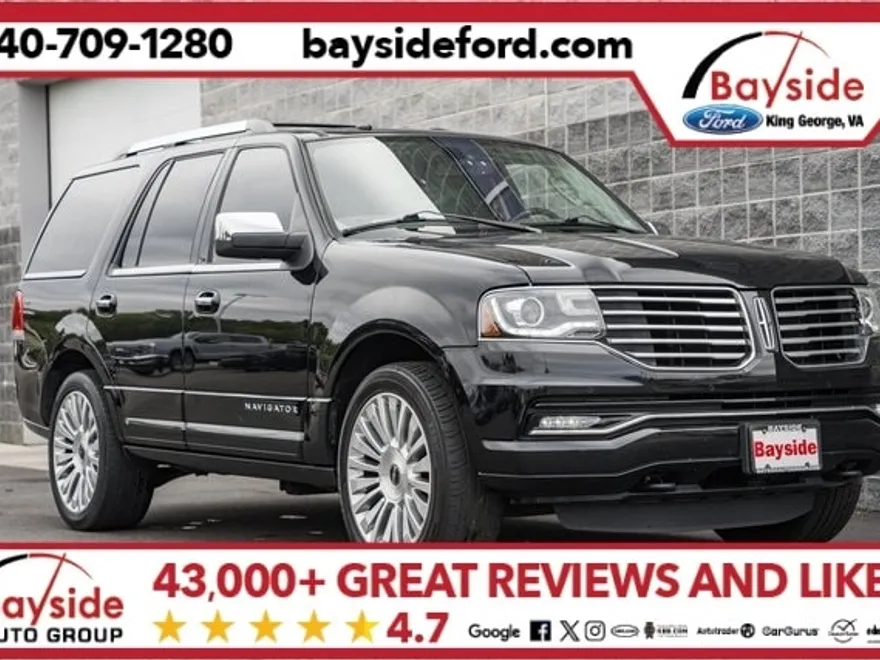 2016 Lincoln Navigator Select photo 1