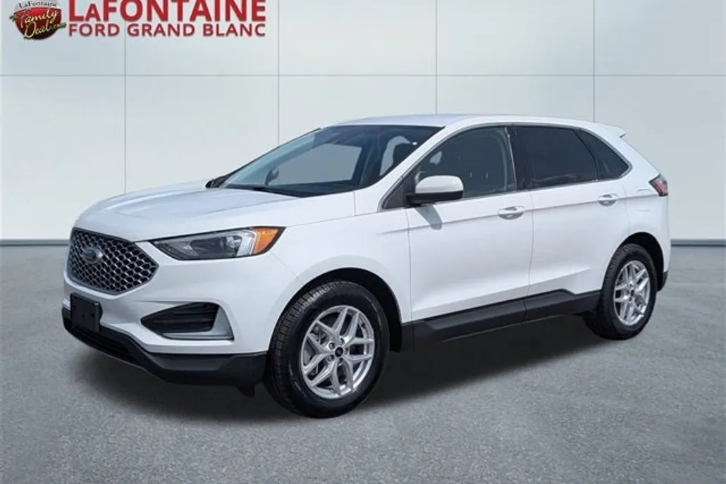 2024 Ford Edge SEL photo 1