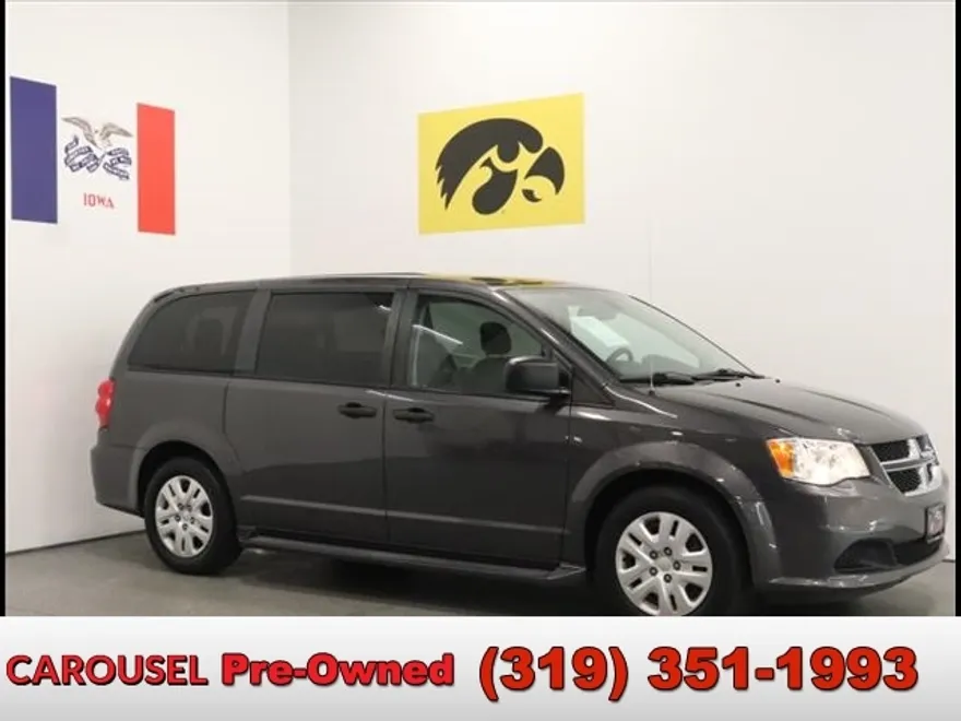 2020 Dodge Grand Caravan SE photo 1