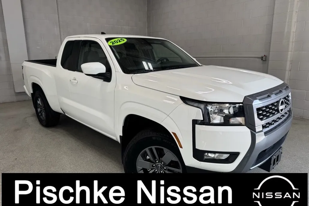2025 Nissan Frontier King Cab SV photo 1