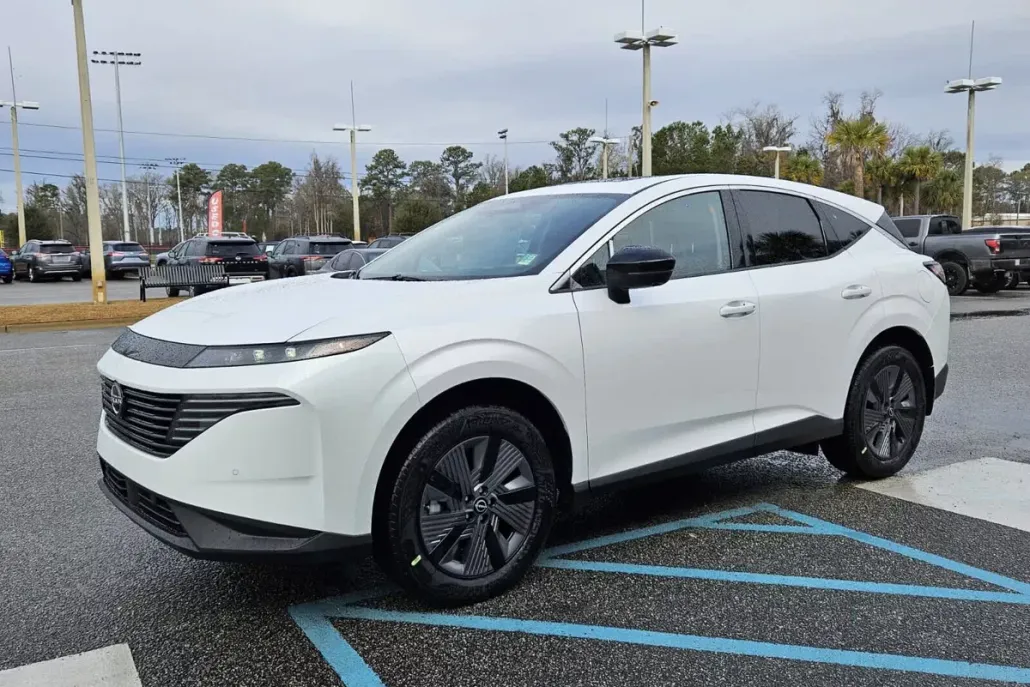 2025 Nissan Murano SL photo 1