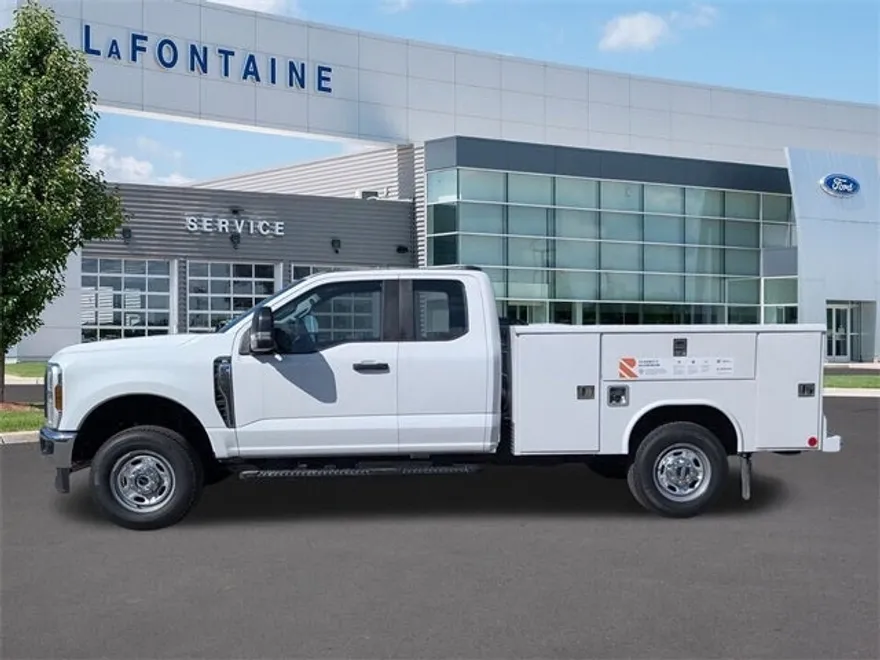 2025 Ford F-250 photo 1