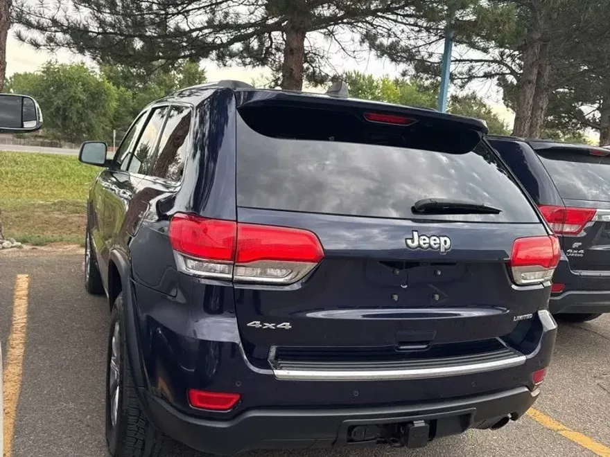2015 Jeep Grand Cherokee Limited photo 1