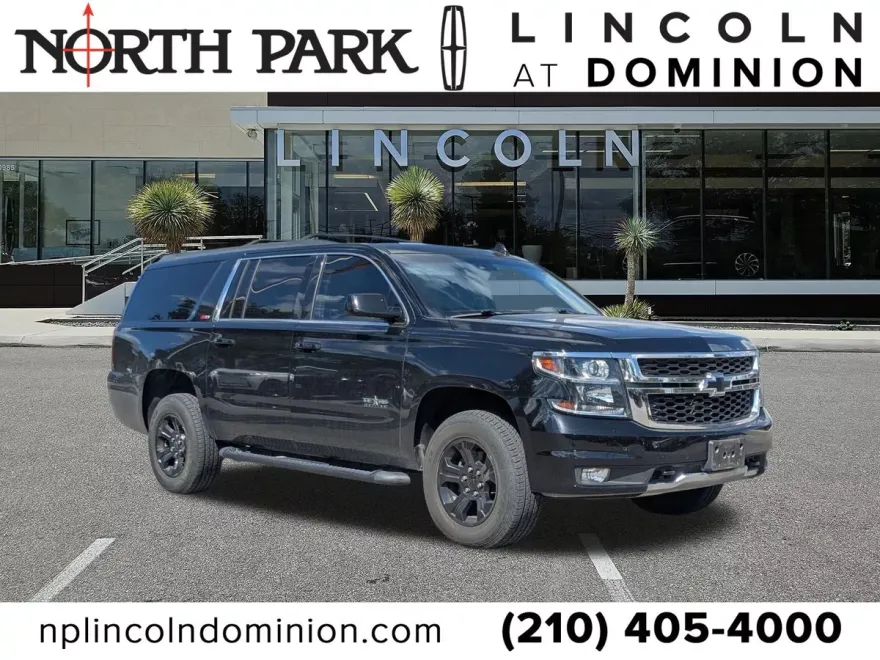 2020 Chevrolet Suburban LT photo 1