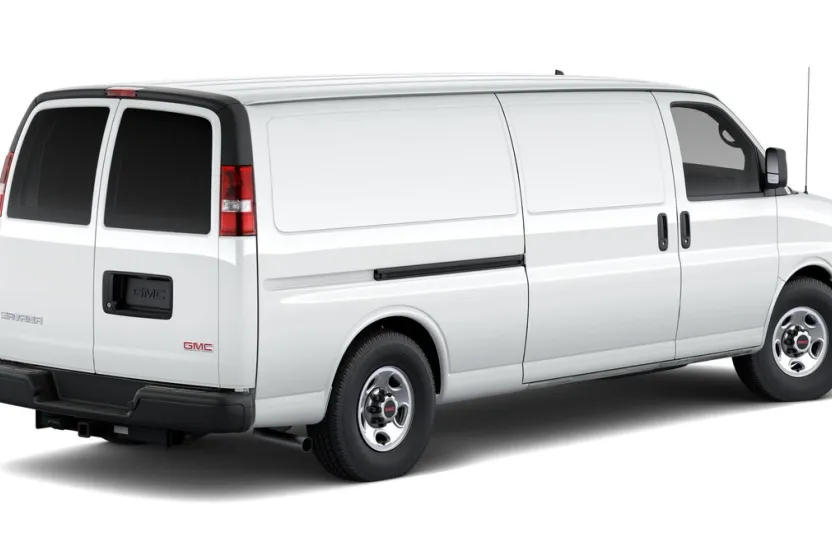 2025 Gmc Savana Cargo 3500 photo 1