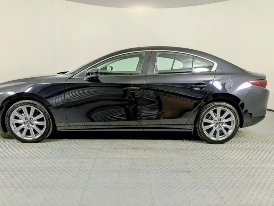 2023 Mazda Mazda3 2.5 Select photo 1