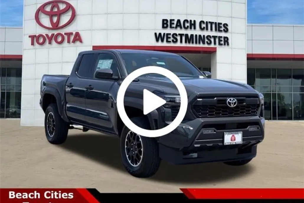 2025 Toyota Tacoma TRD 4x4 photo 1