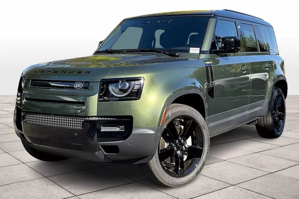 2026 Land Rover Defender 110 S photo 1