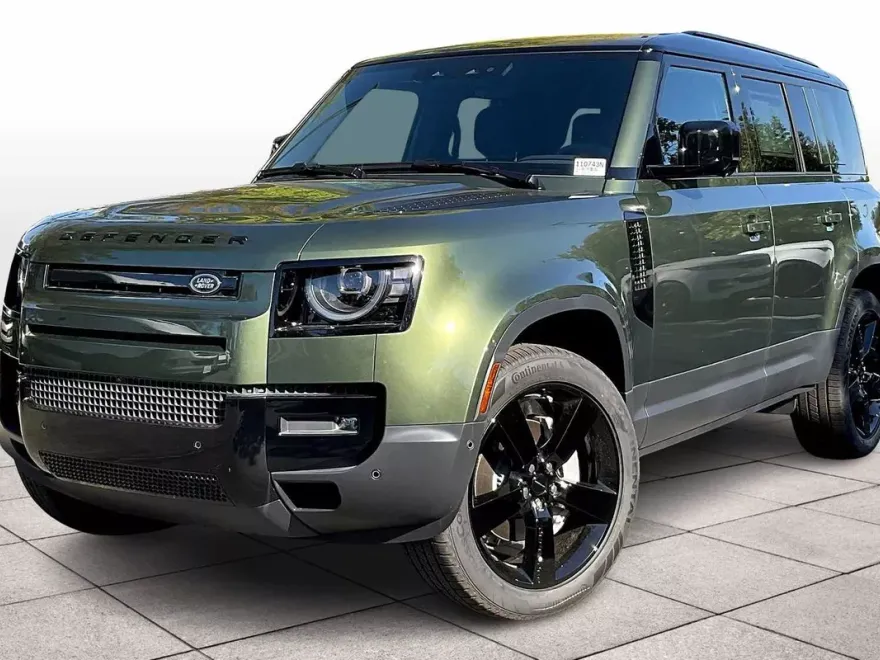 2026 Land Rover Defender 110 S photo 1
