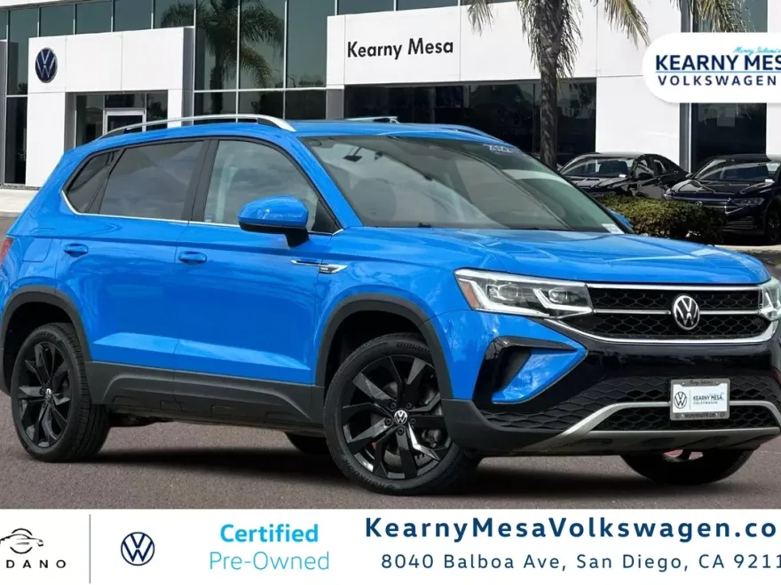2022 Volkswagen Taos SEL photo 1