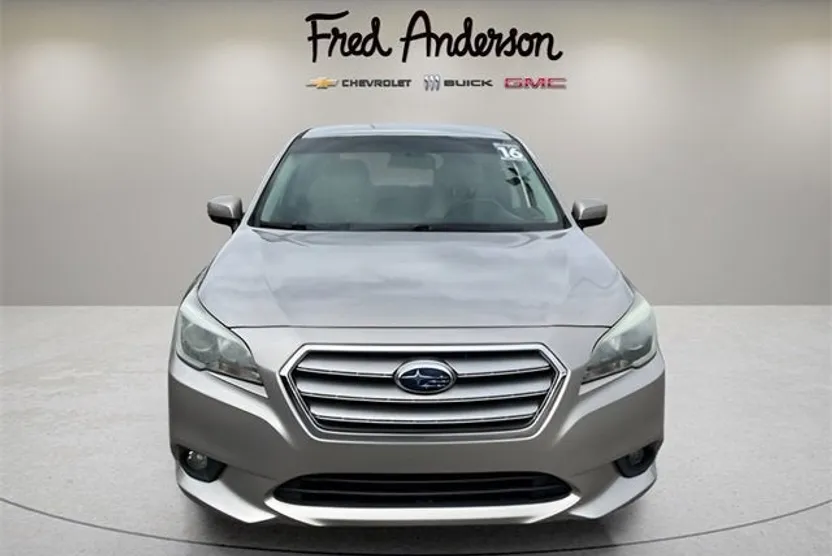 2016 Subaru Legacy 2.5i Premium photo 1