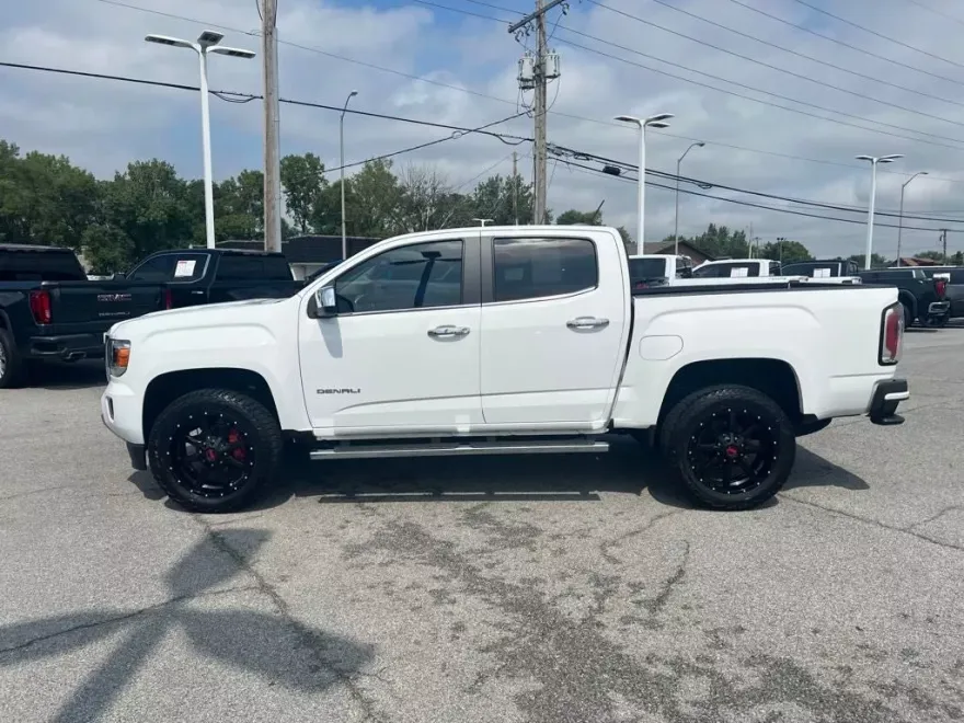 2020 Gmc Canyon Denali photo 1