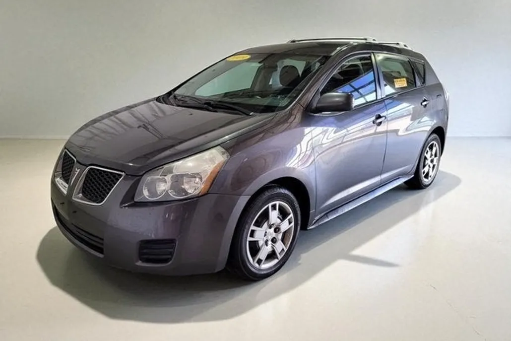 2009 Pontiac Vibe Base photo 1