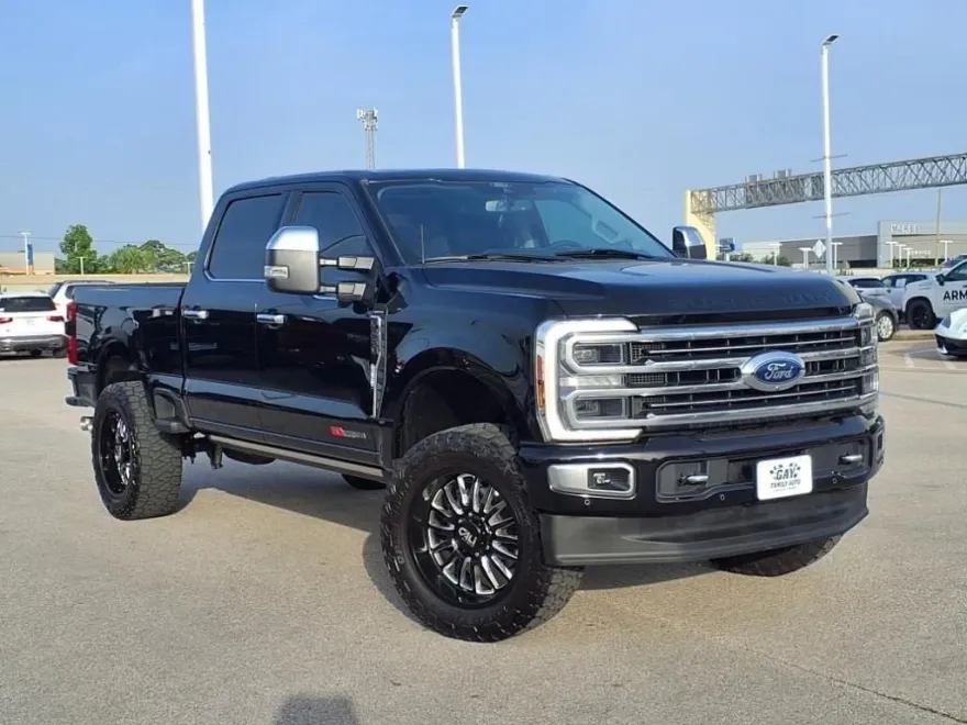 2024 Ford F-250 Limited photo 1