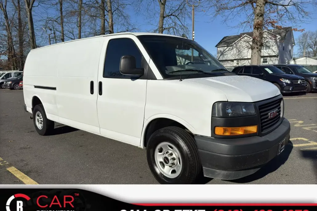 2023 Gmc Savana Cargo 2500 photo 1