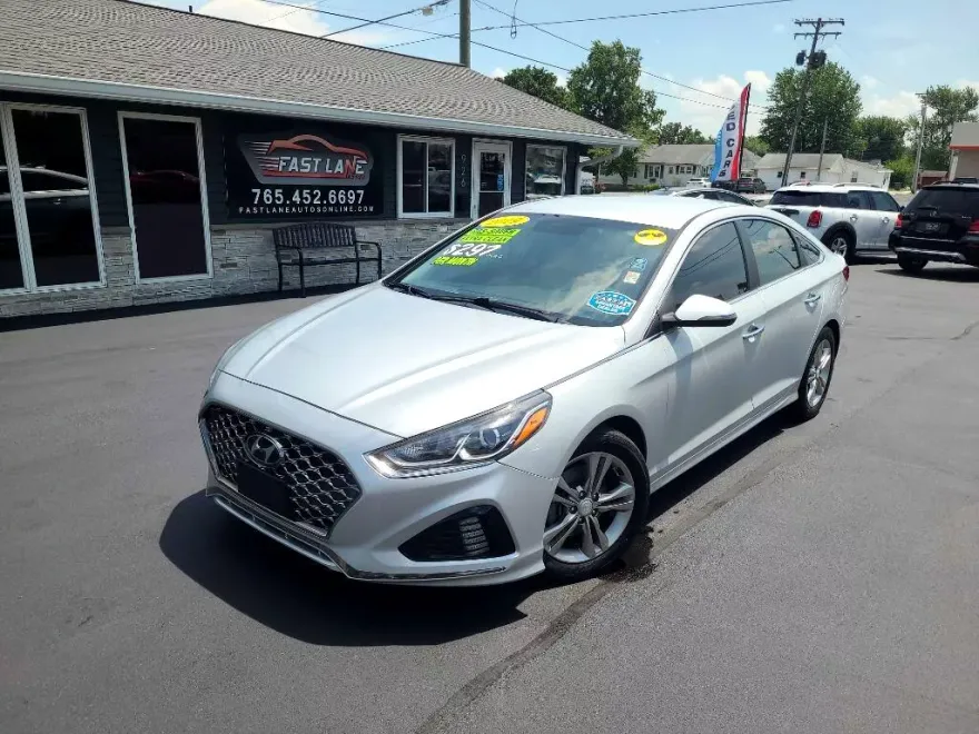 2019 Hyundai Sonata SEL photo 1