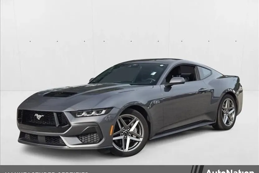 2024 Ford Mustang GT photo 1