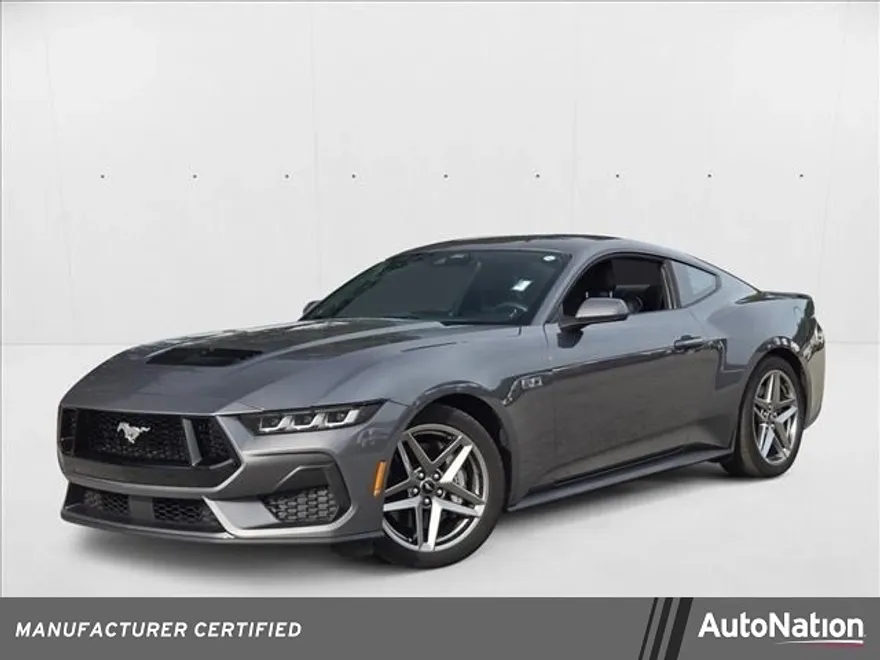 2024 Ford Mustang GT photo 1
