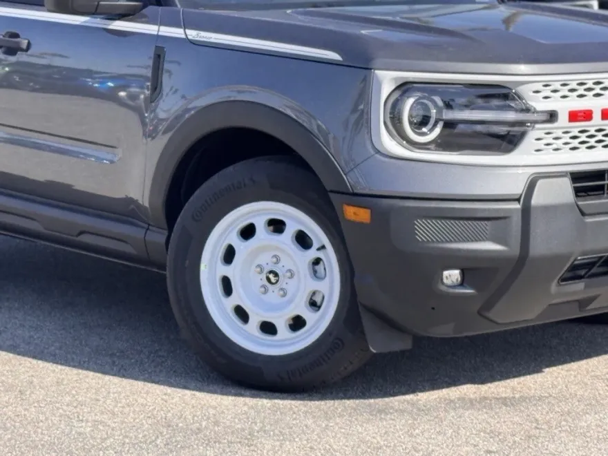2025 Ford Bronco Sport Heritage photo 1