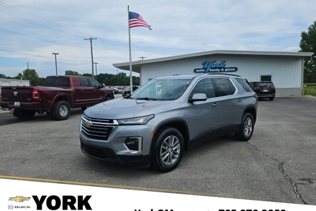 2023 Chevrolet Traverse Leather photo 1