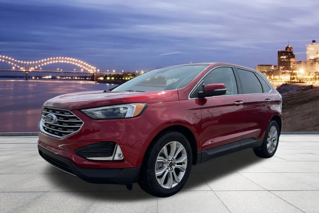 2024 Ford Edge Titanium photo 1
