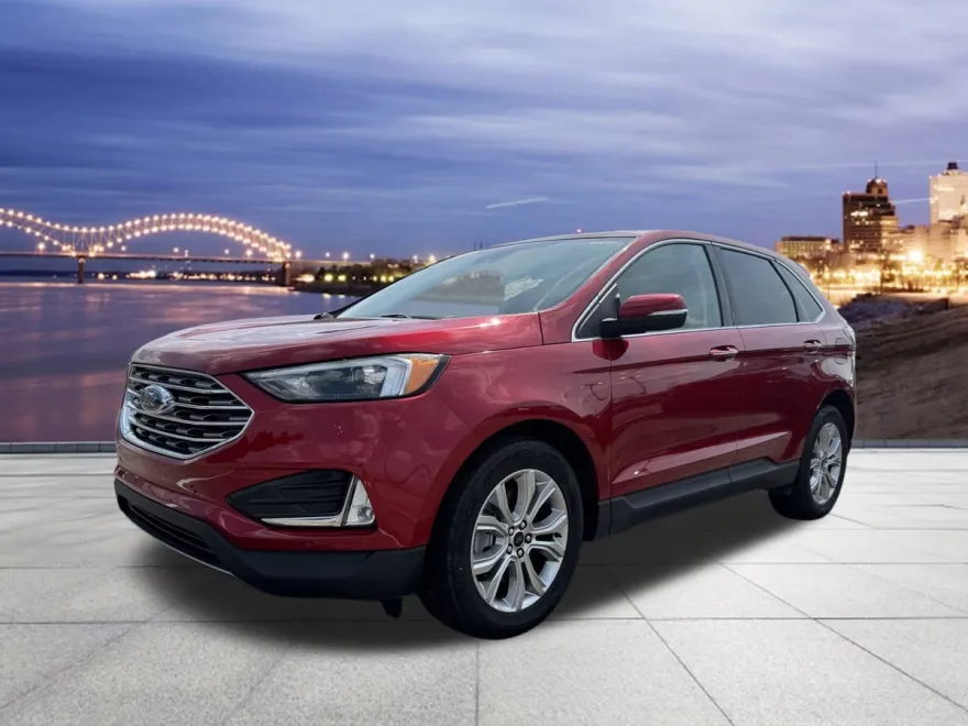 2024 Ford Edge Titanium photo 1