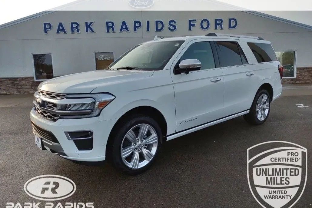 2024 Ford Expedition MAX Platinum photo 1