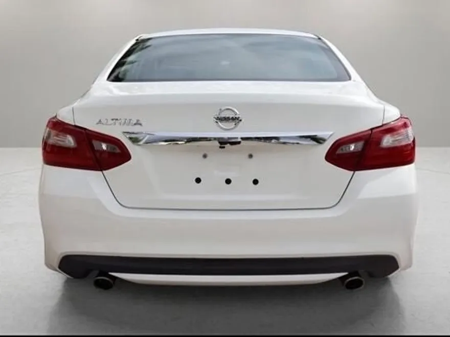 2018 Nissan Altima 2.5 S photo 1