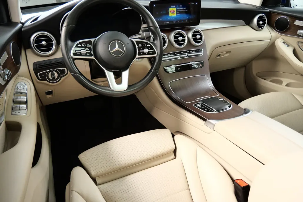 2022 Mercedes Benz GLC 300 4MATIC photo 1