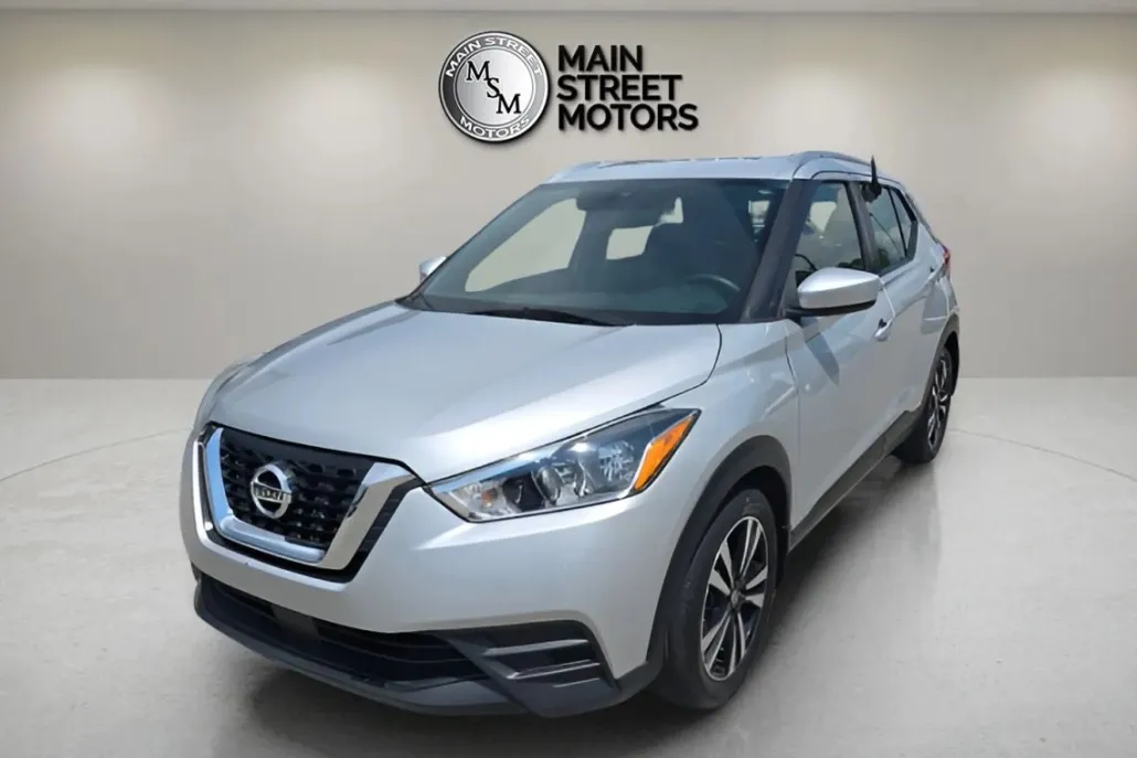 2020 Nissan Kicks SV photo 1