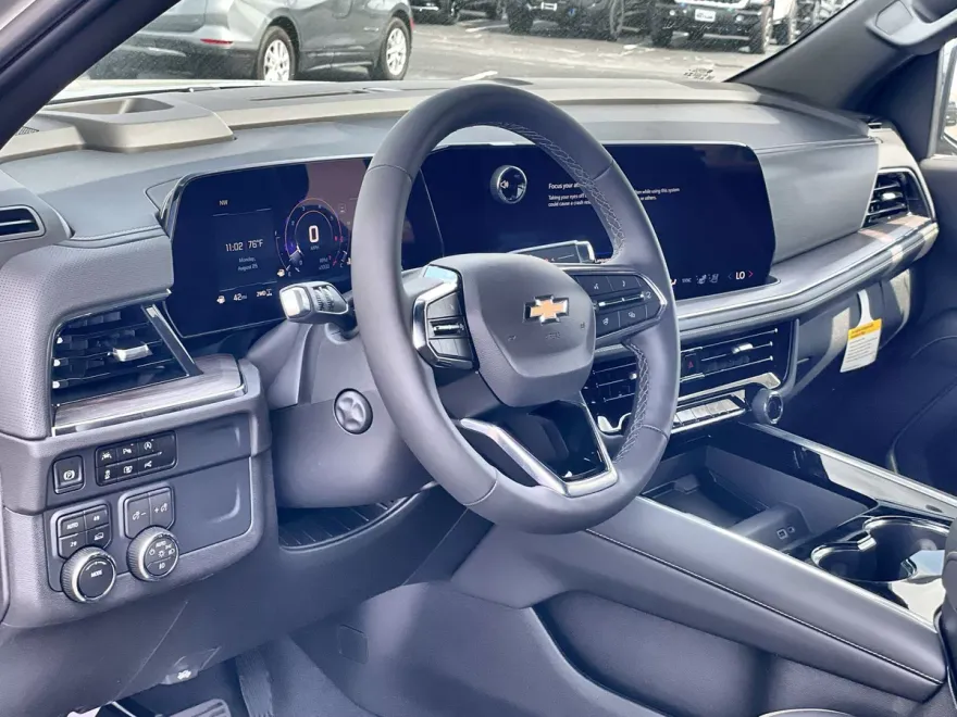 2025 Chevrolet Tahoe Premier photo 1