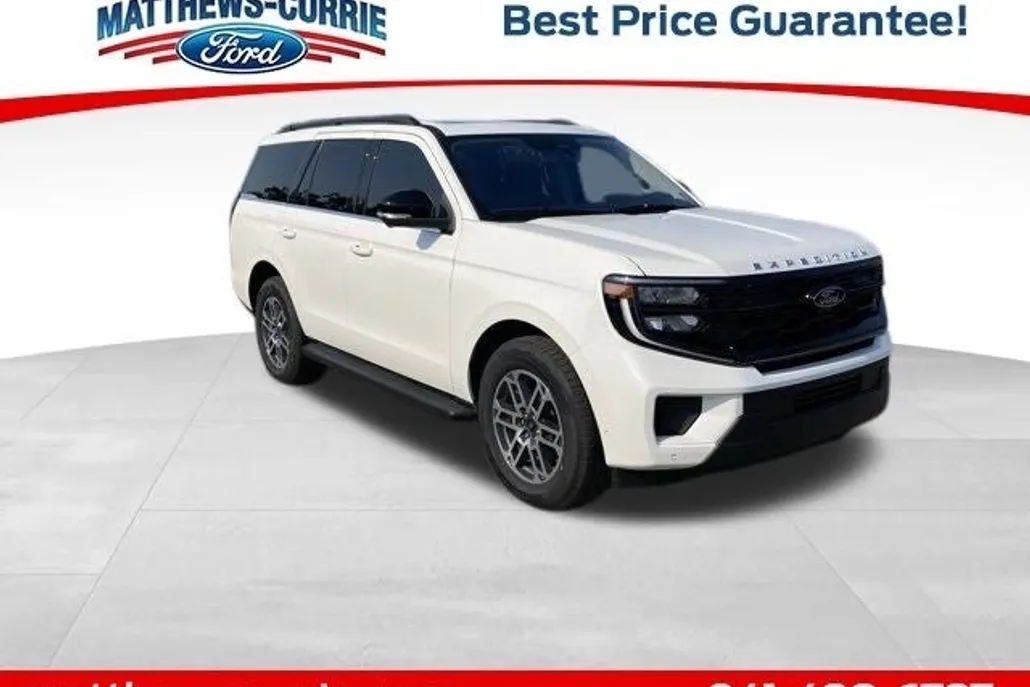 2025 Ford Expedition photo 1