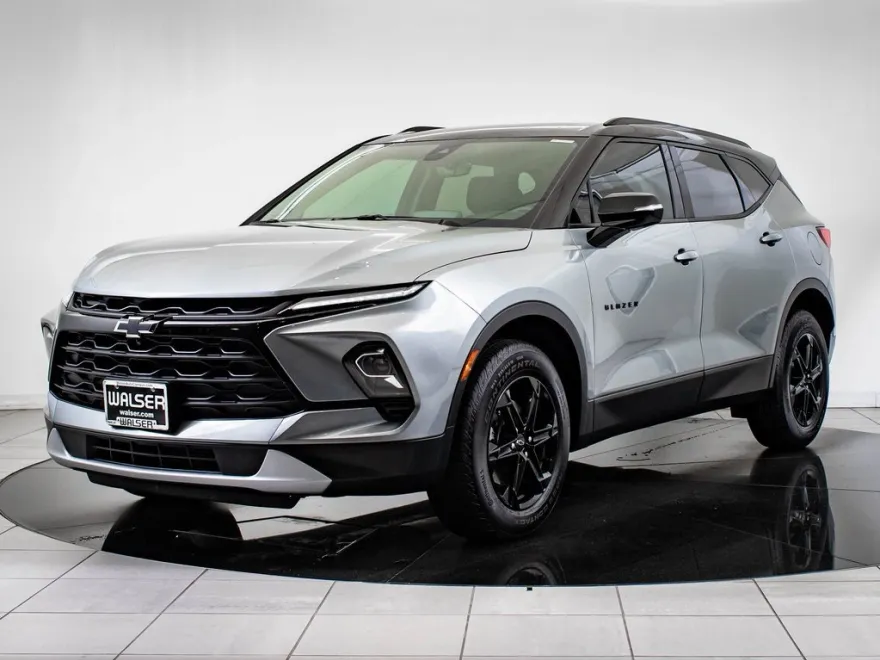 2024 Chevrolet Blazer 3LT photo 1