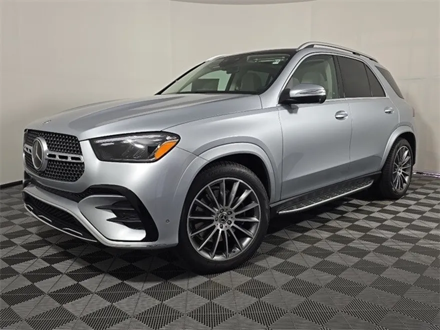 2026 Mercedes Benz GLE 450 4MATIC photo 1