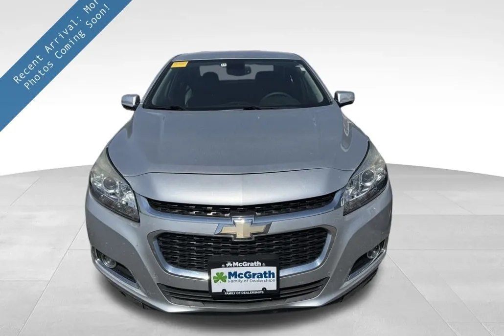 2016 Chevrolet Malibu Limited LTZ photo 1