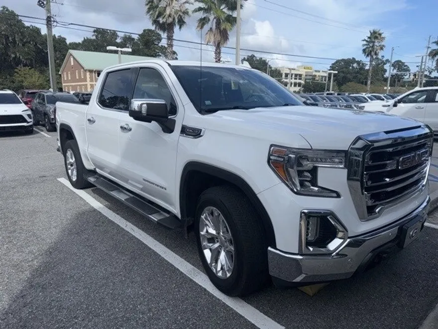2019 Gmc Sierra 1500 SLT photo 1