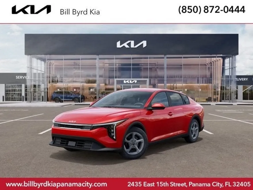 2025 Kia K4 LXS photo 1