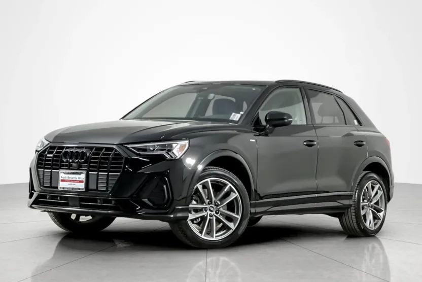 2025 Audi Q3 S line Premium 45 TFSI photo 1