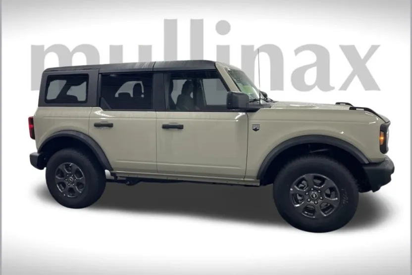 2025 Ford Bronco Big Bend photo 1