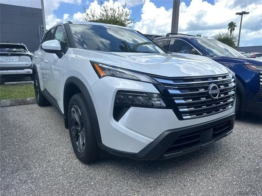 2026 Nissan Rogue SV photo 1